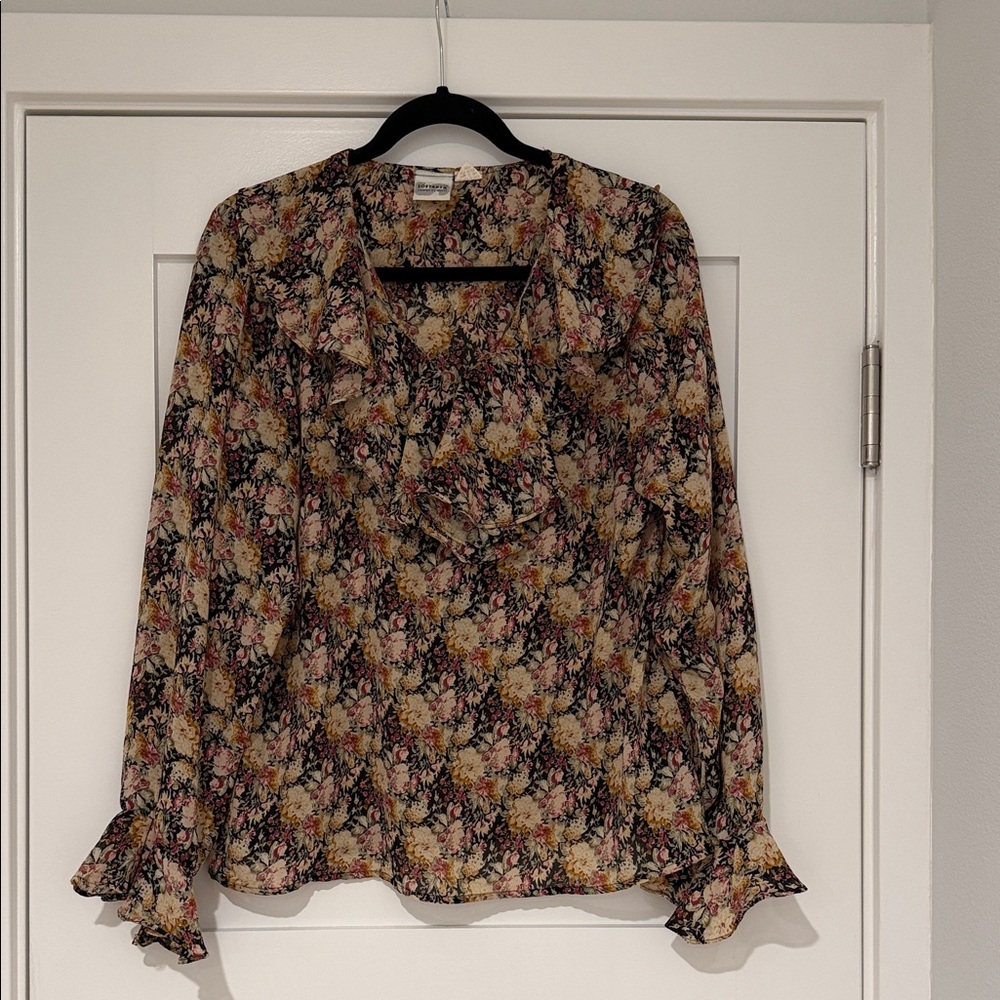 Vintage Floral Print Blouse with Ruffle Accents